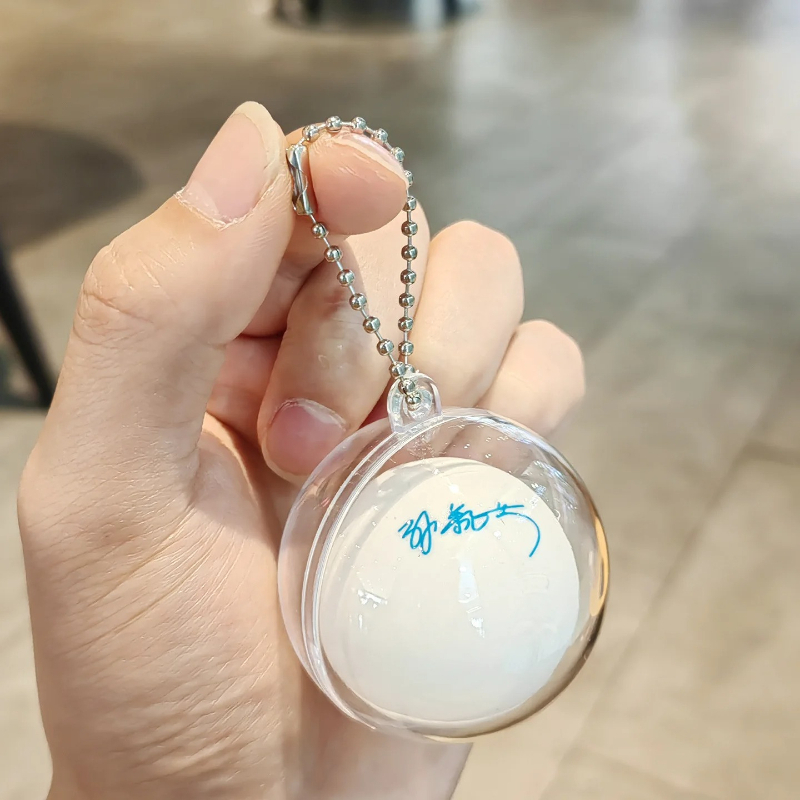 Brelok z autografami dla fanów – Table Tennis Xu Xin recenzja i cena